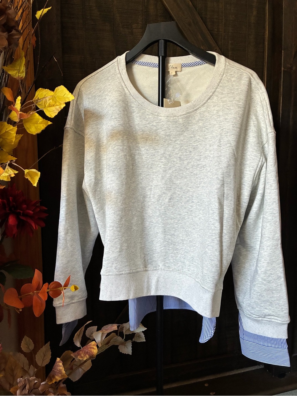 Elan Light Gray Sweatshirt with Blue-Stripe Shirt Hem